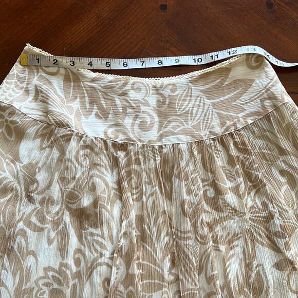 Pendleton Petite Size 6 Tan & Cream Print Crinkle Chiffon Skirt Knee Length - Picture 7 of 8